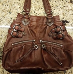 B. Makowski Leather Shoulder Bag